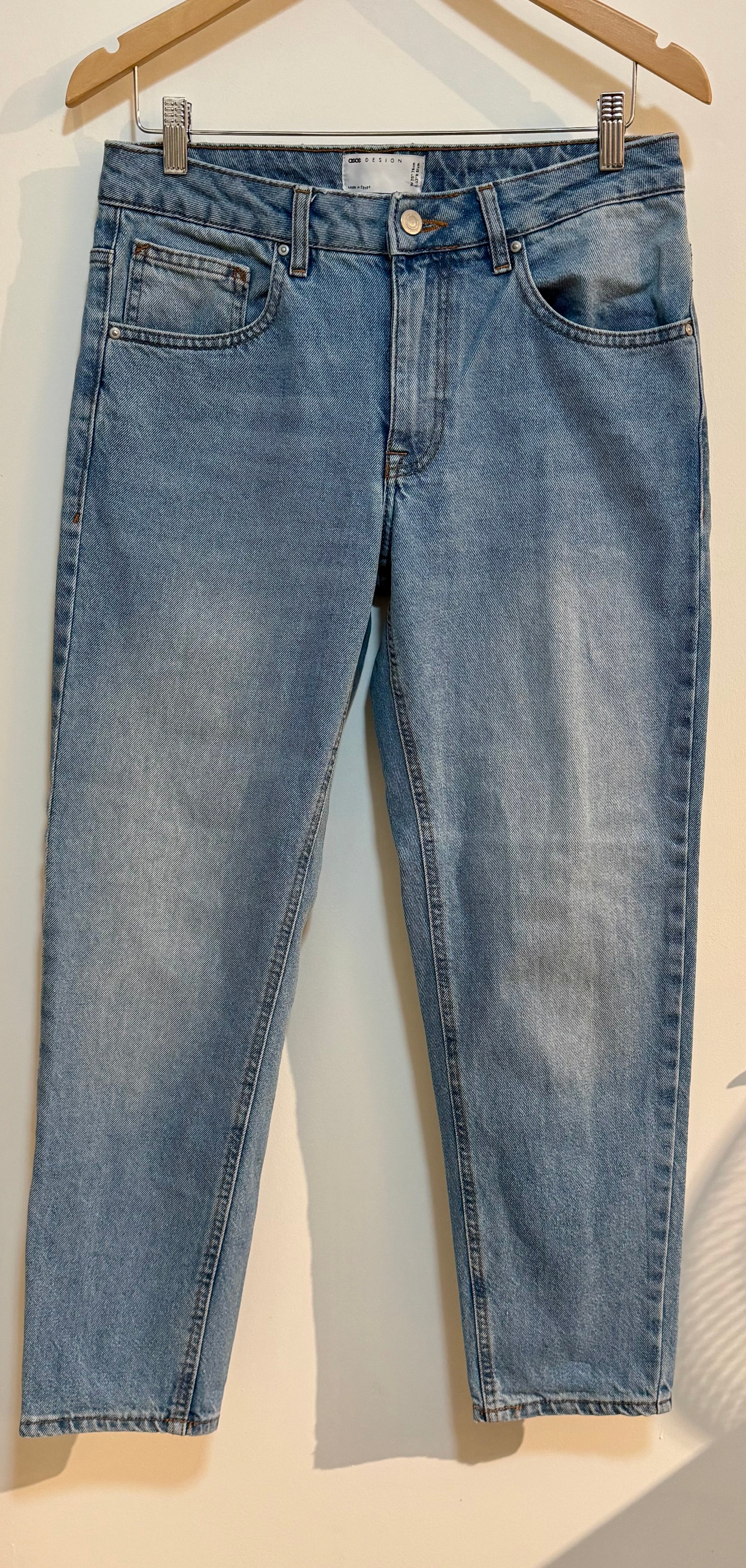 ASOS DESIGN baggy jeans - Consigned with VARDO Vintage & Valuables vvvardo.ca