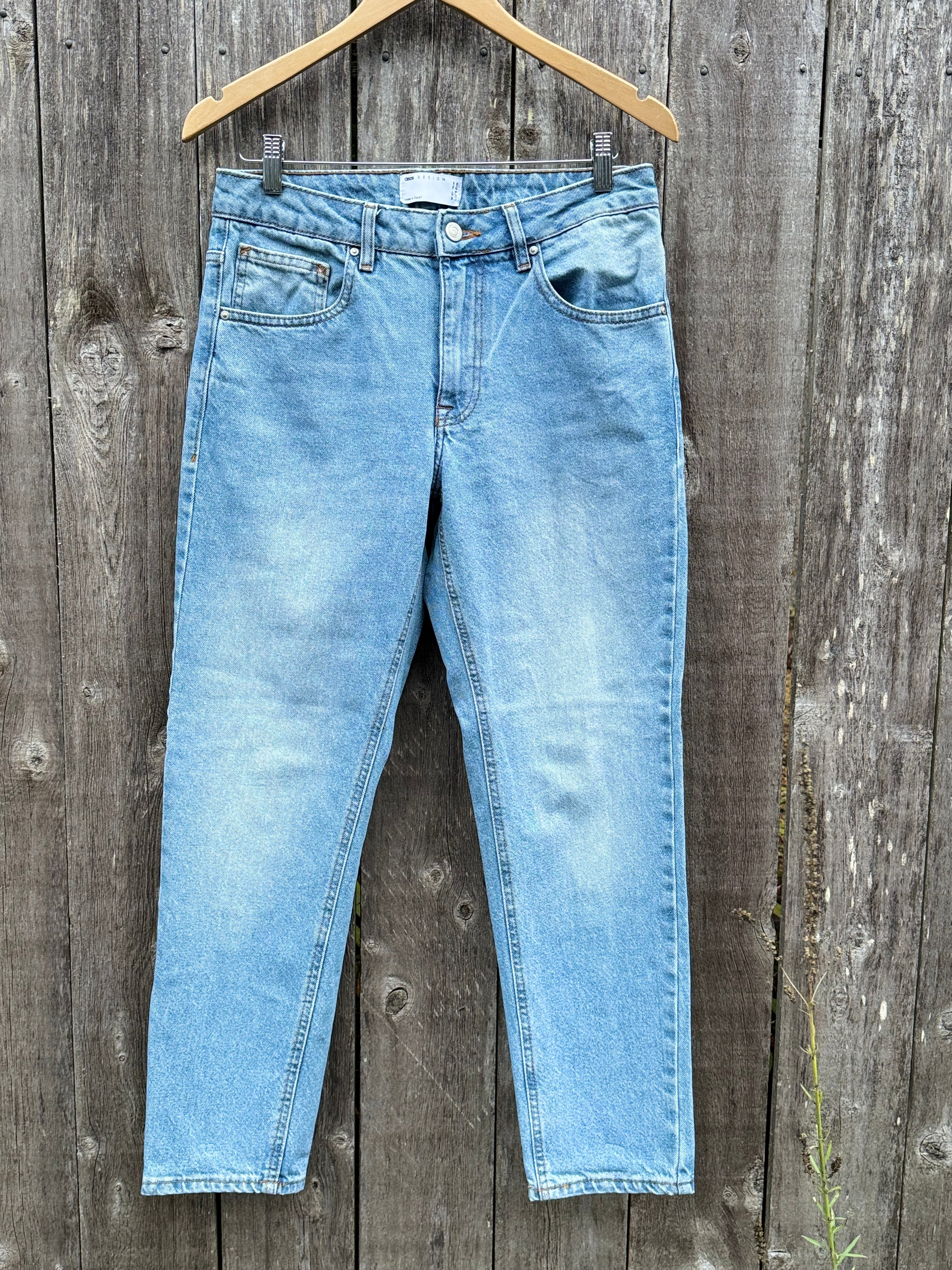 ASOS DESIGN baggy jeans - Consigned with VARDO Vintage & Valuables vvvardo.ca