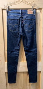 High-Rise Super Skinny LEVI'S jeans- Consigned with VARDO Vintage & Valuables vvvardo.ca