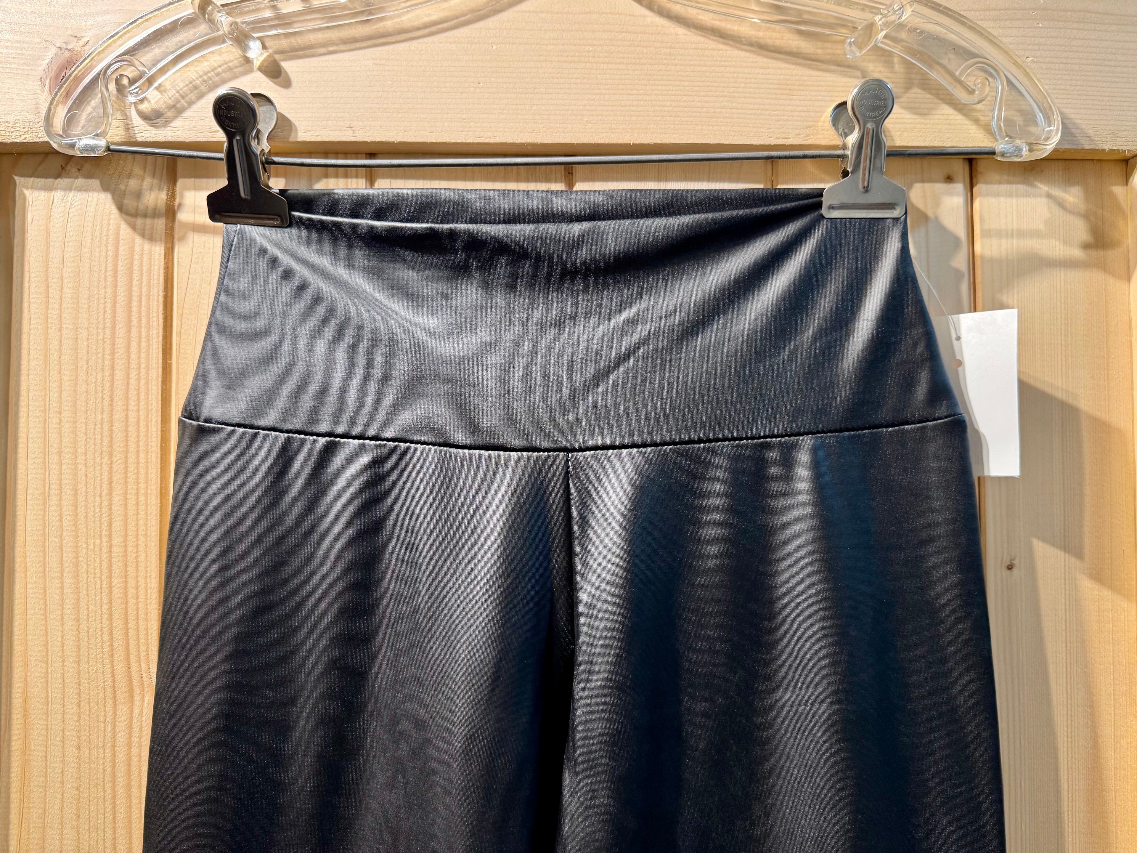 ANTISTAR FAUX LEATHER LEGGINGS- Consigned with VARDO Vintage & Valuables vvvardo.ca