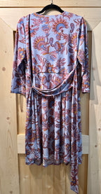 A PEA IN THE POD DRESS- Consigned with VARDO Vintage & Valuables vvvardo.ca