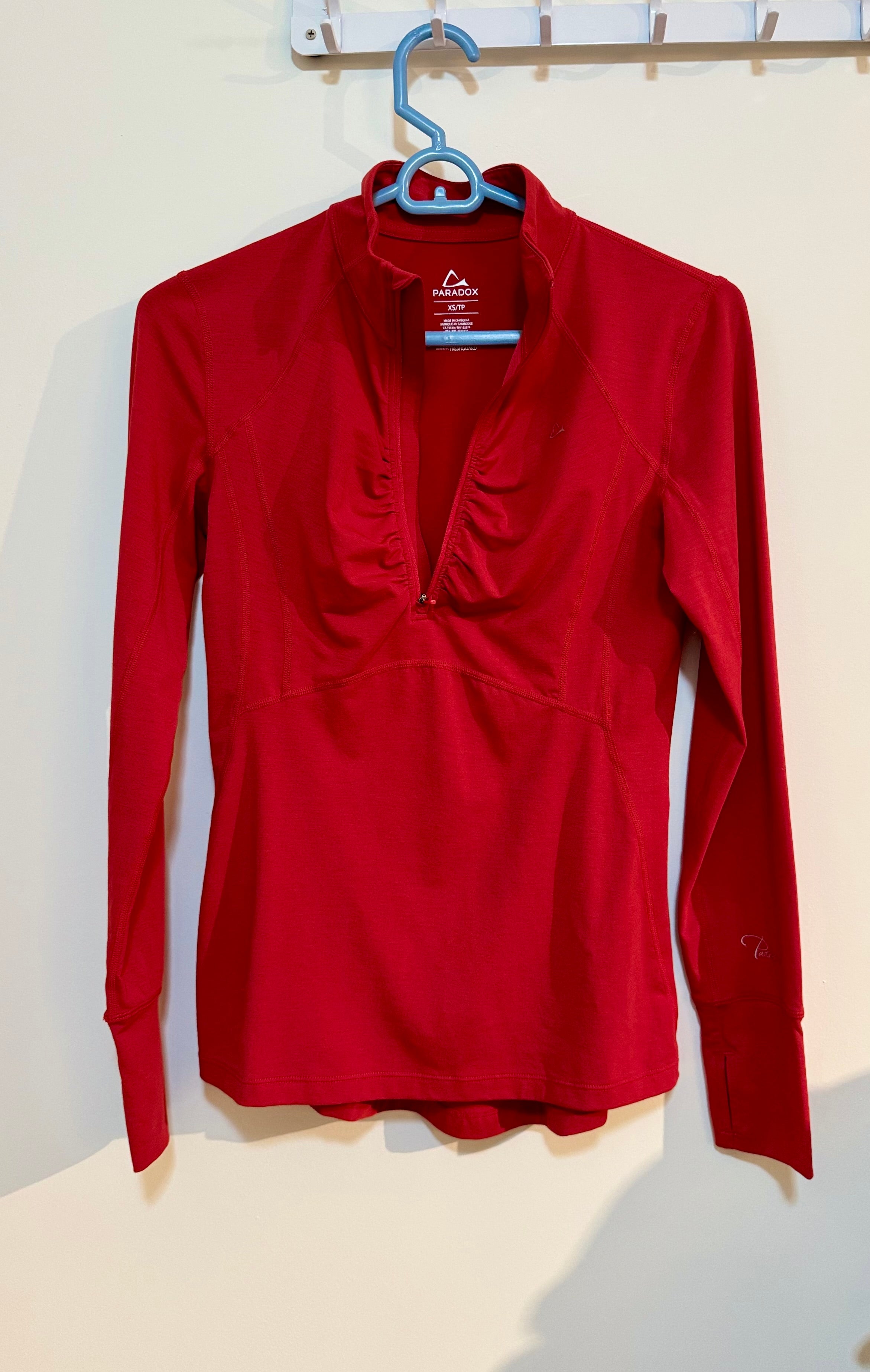 PARADOX DRIRELEASE MERINO BLEND LONG SLEEVE TOP- Consigned with VARDO Vintage & Valuables vvvardo.ca