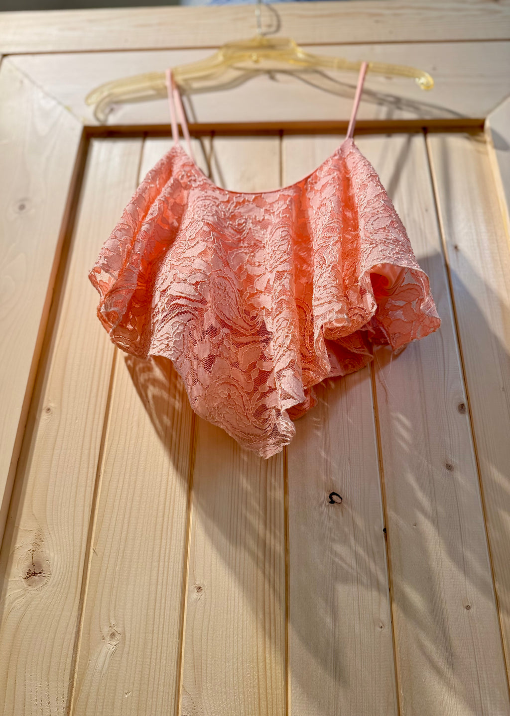 SEDUCTIONS LACE CROP TOP - Consigned with VARDO Vintage & Valuables vvvardo.ca