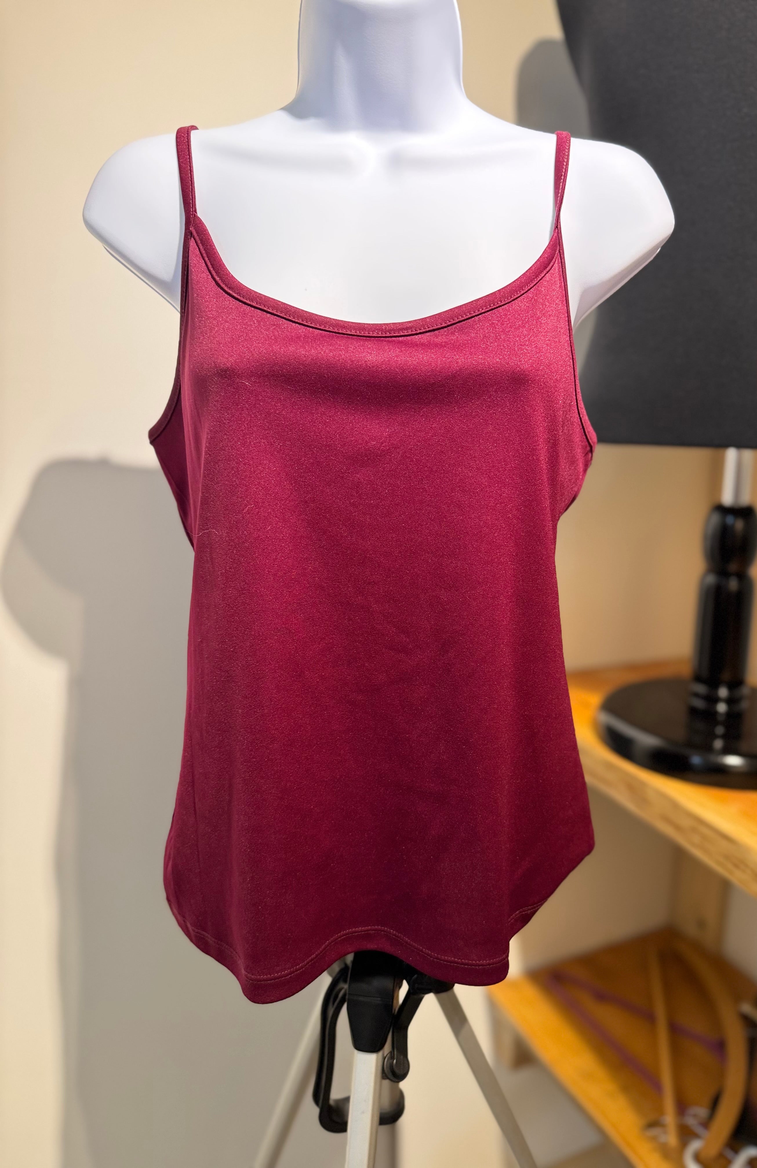 INC INTERNATIONAL CONCEPTS PETITE PLUM CAMISOLE - Consigned with VARDO Vintage & Valuables vvvardo.ca
