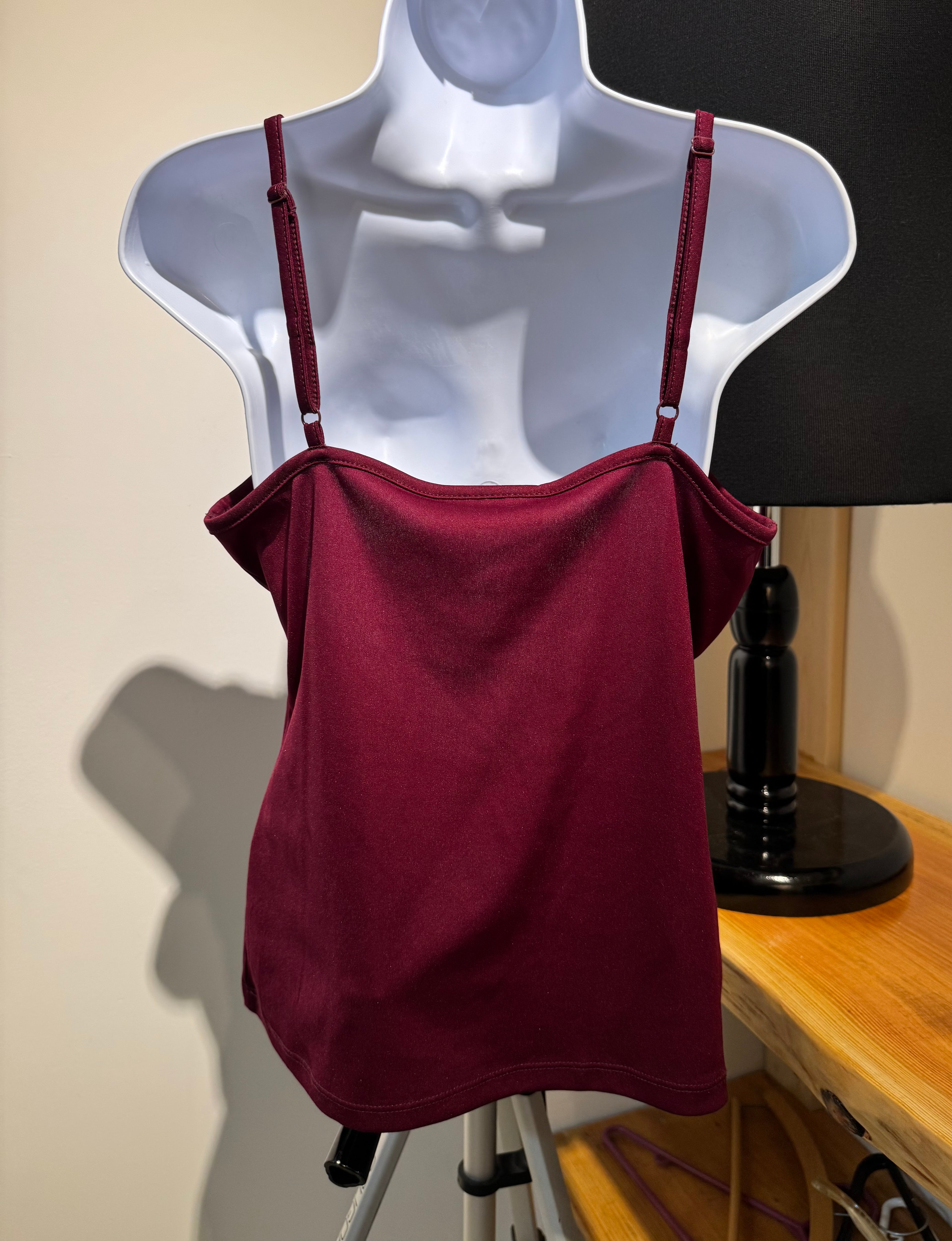 INC INTERNATIONAL CONCEPTS PETITE PLUM CAMISOLE - Consigned with VARDO Vintage & Valuables vvvardo.ca