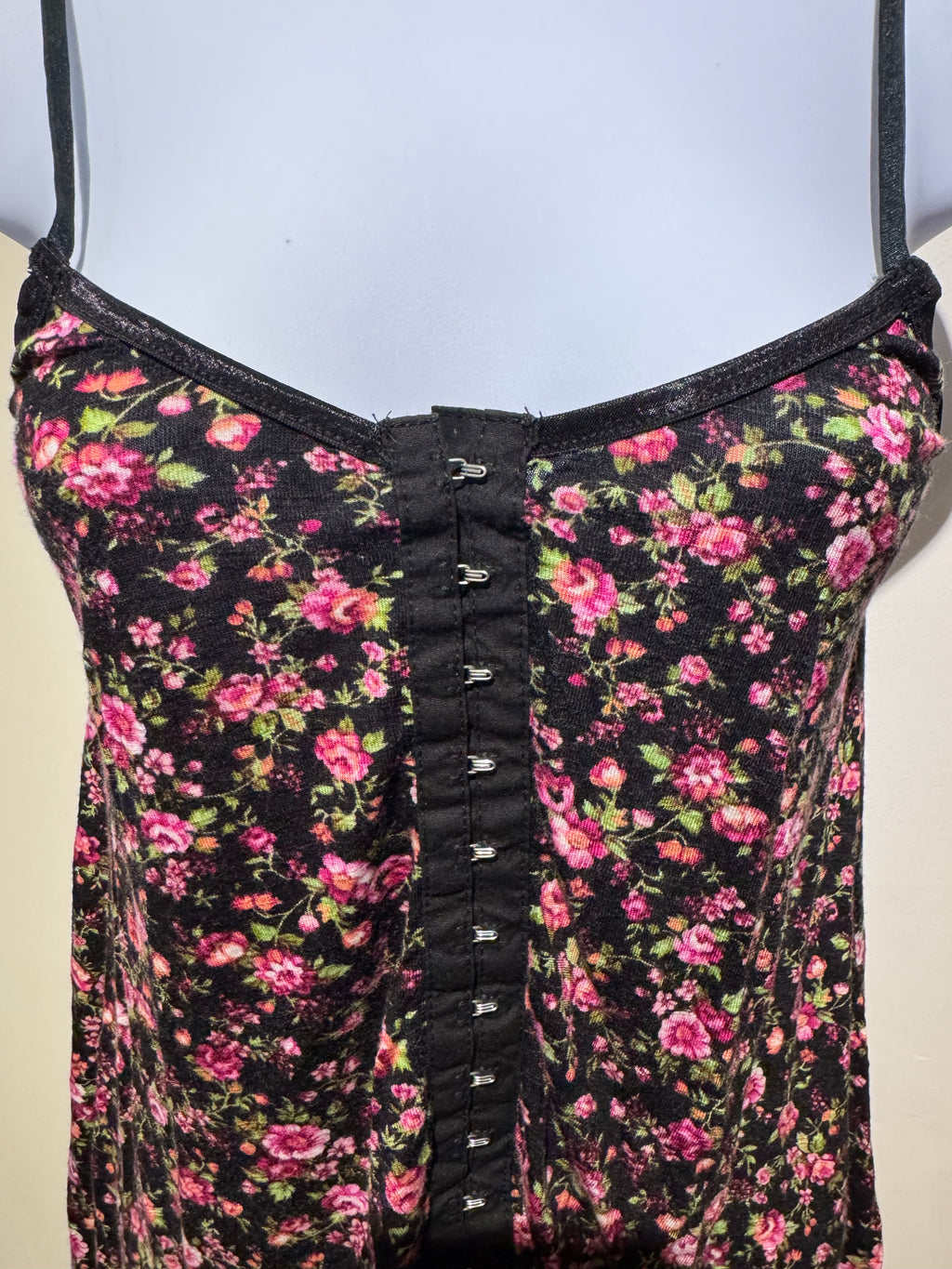 UK2LA Rayon spaghetti strap top- Consigned with VARDO Vintage & Valuables vvvardo.ca