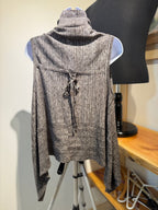 GAP Alpaca Wool Waterfall Sweater Vest- Consigned with VARDO Vintage & Valuables vvvardo.ca