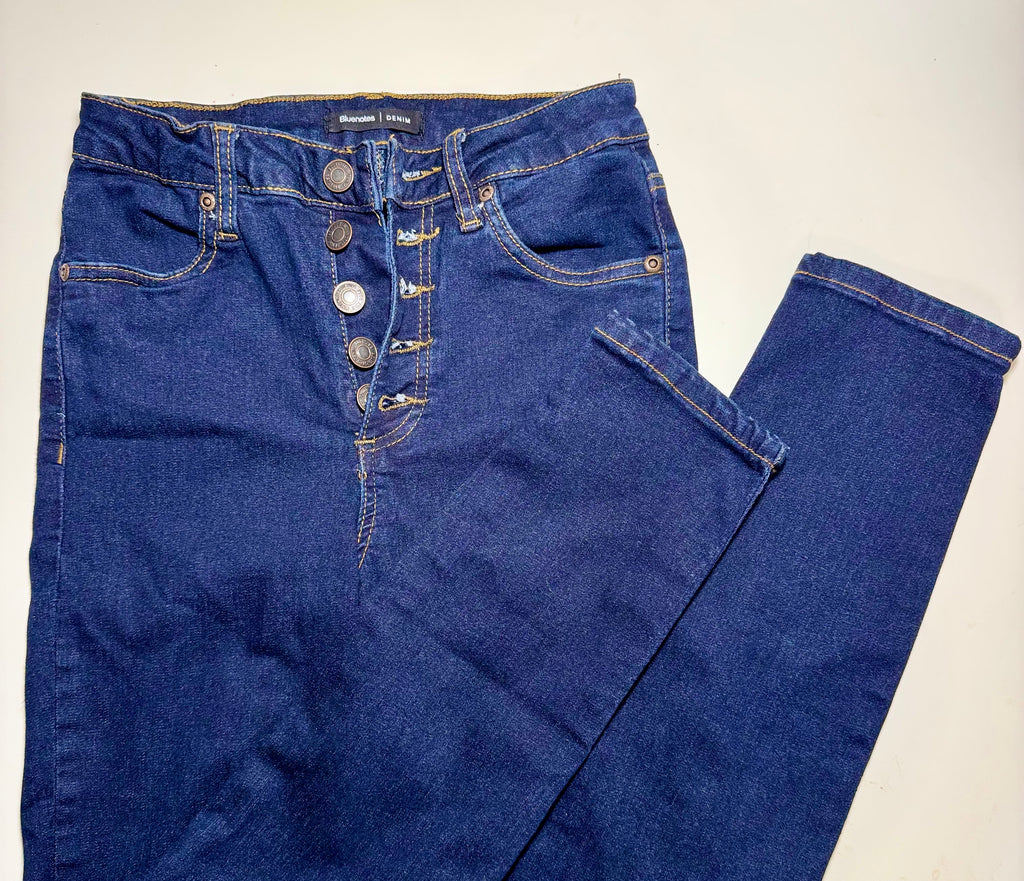 BLUENOTES DENIM CHRISSY - SUPER HIGH RISE JEGGING - Consigned with VARDO Vintage & Valuables vvvardo.ca