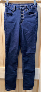 BLUENOTES DENIM CHRISSY - SUPER HIGH RISE JEGGING - Consigned with VARDO Vintage & Valuables vvvardo.ca