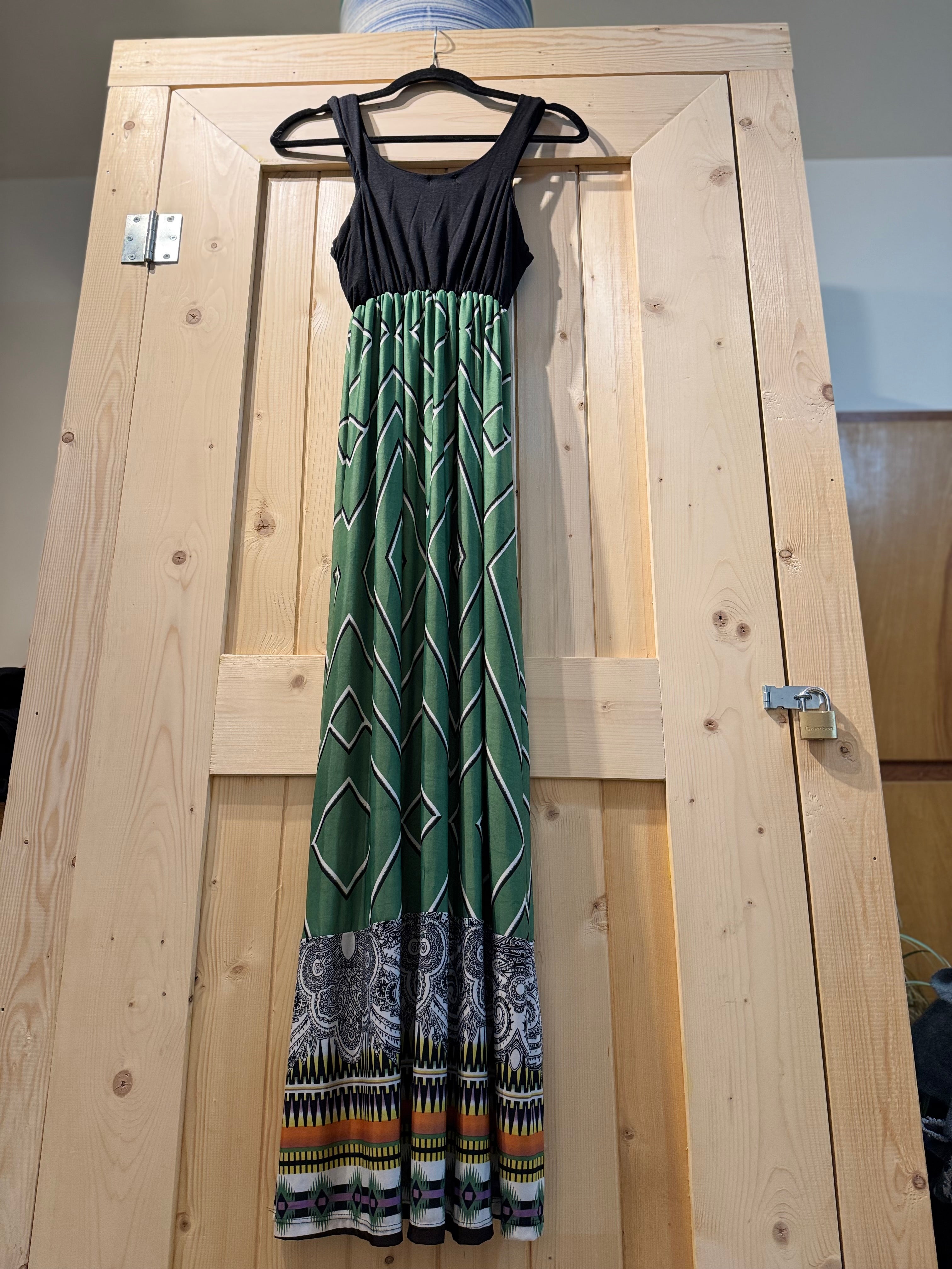 CHAI MAXI DRESS- Consigned with VARDO Vintage & Valuables vvvardo.ca