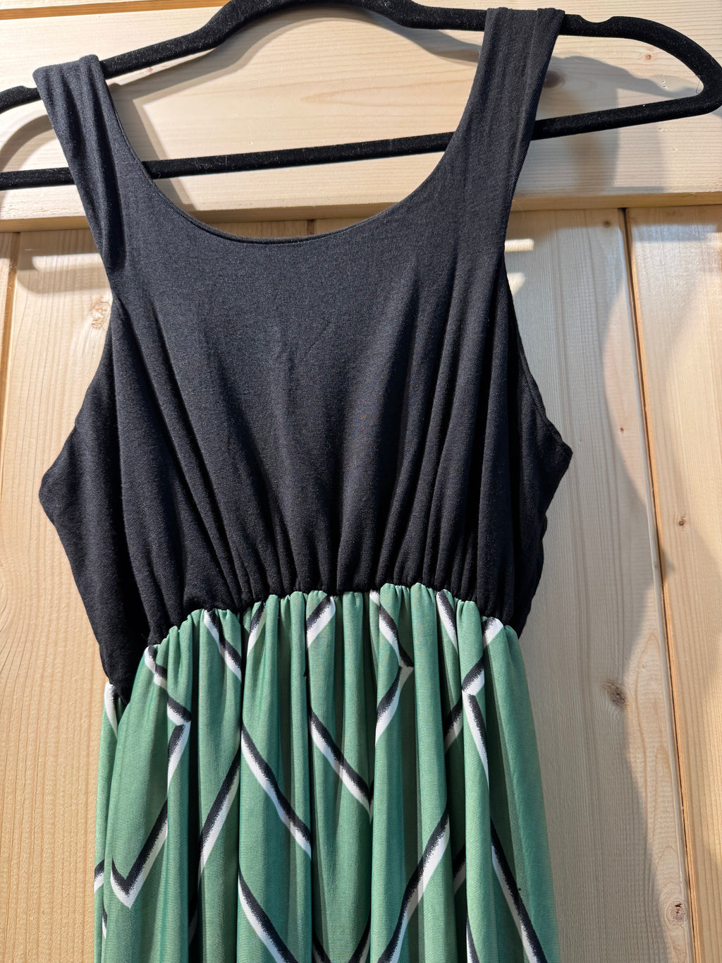 CHAI MAXI DRESS- Consigned with VARDO Vintage & Valuables vvvardo.ca