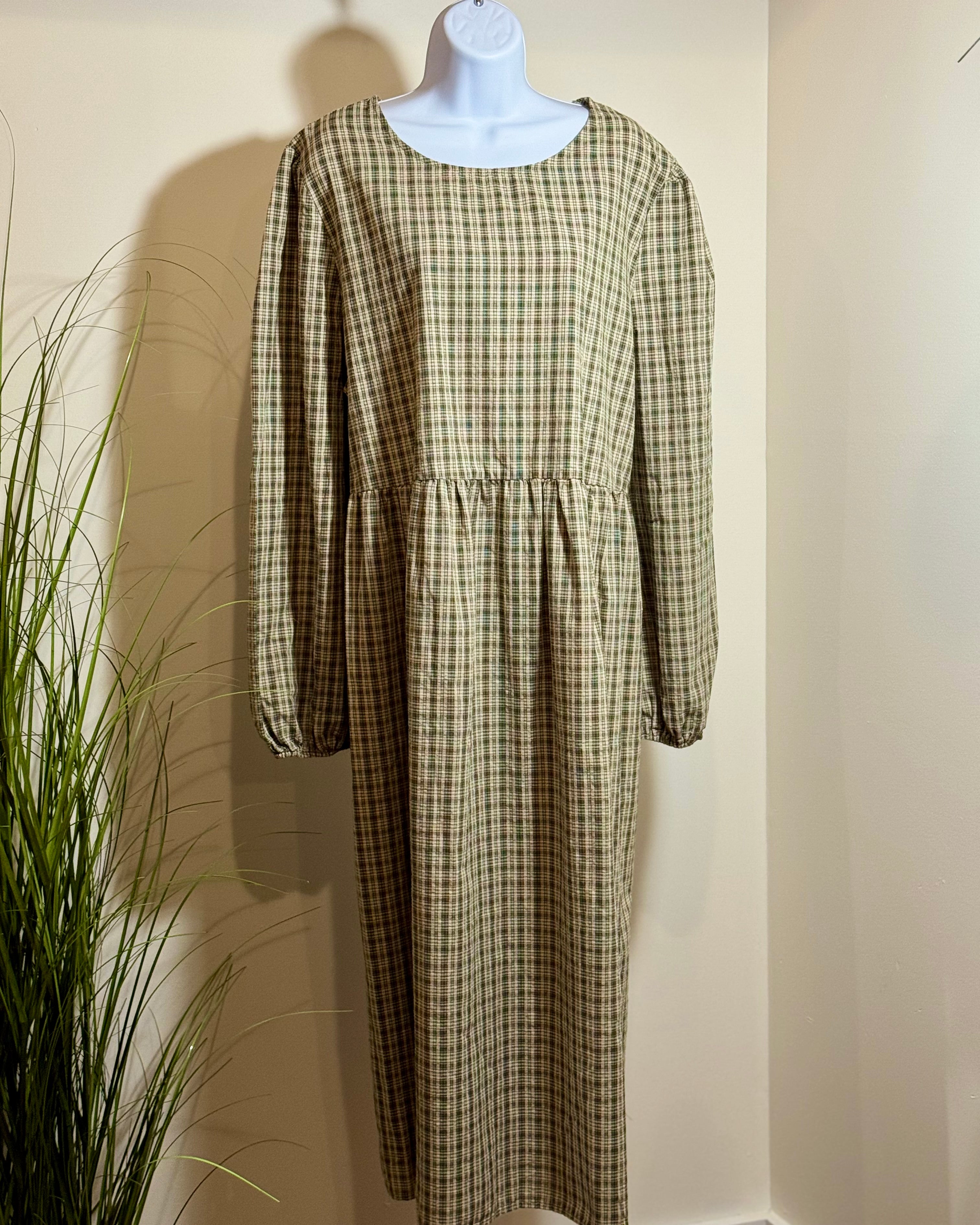 URBAN THREADS PLAID DRESS- Consigned with VARDO Vintage & Valuables vvvardo.ca