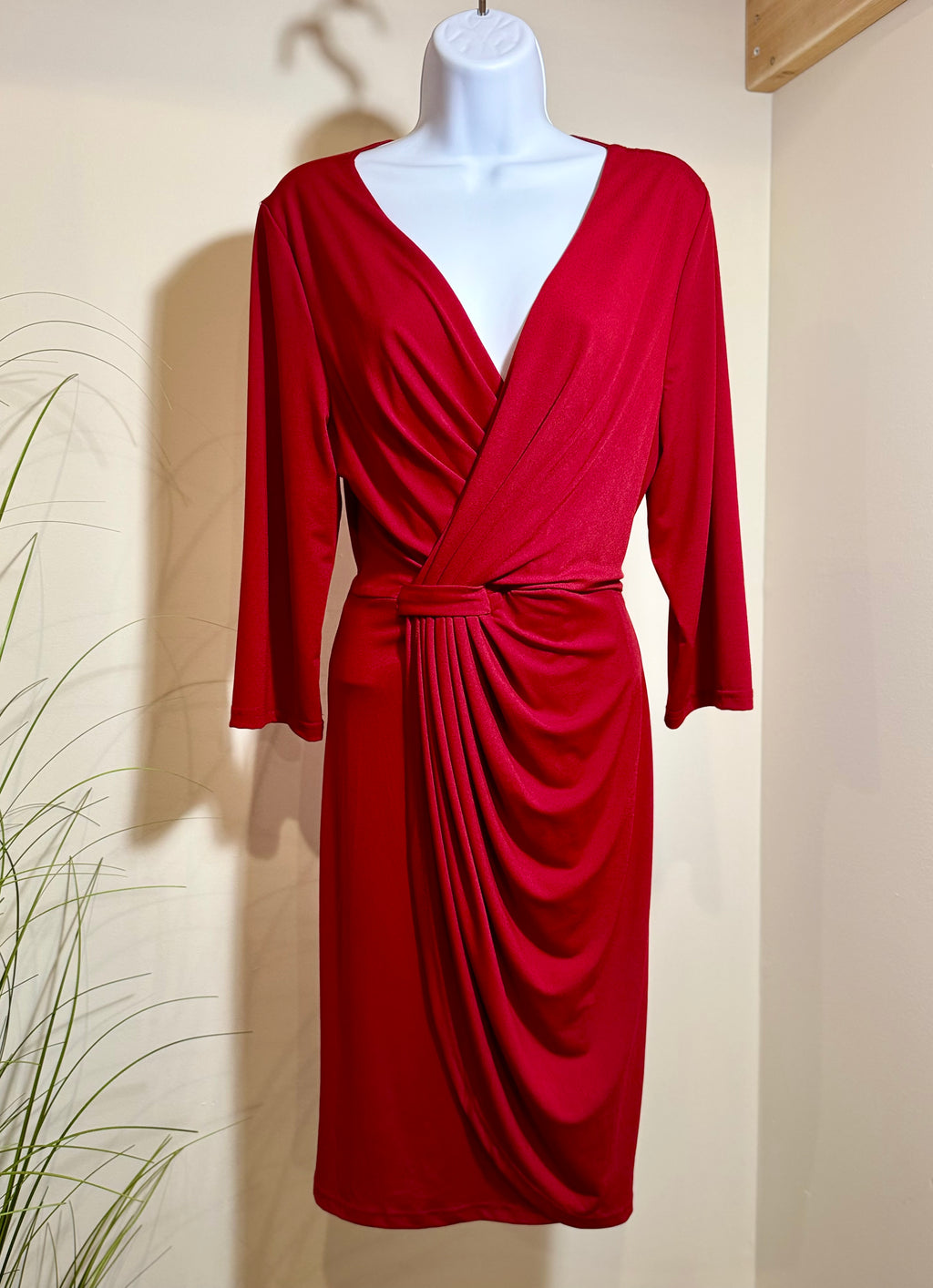 PAPILLON RED Dress - Consigned with VARDO Vintage & Valuables vvvardo.ca