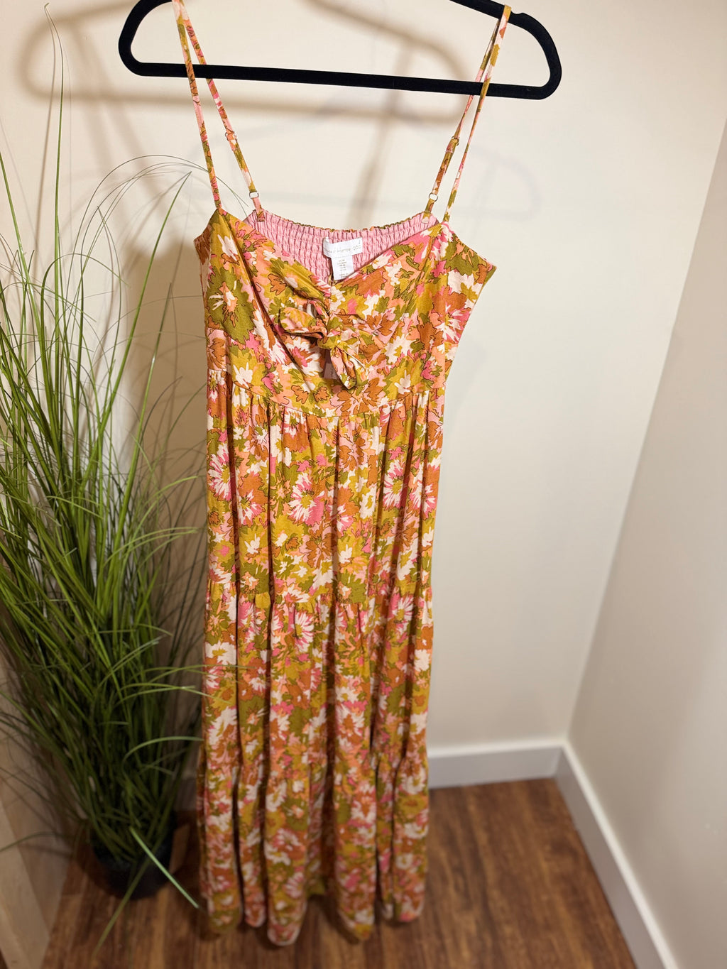 HOUSE OF HARLOW 1960 Dress - Consigned with VARDO Vintage & Valuables vvvardo.ca