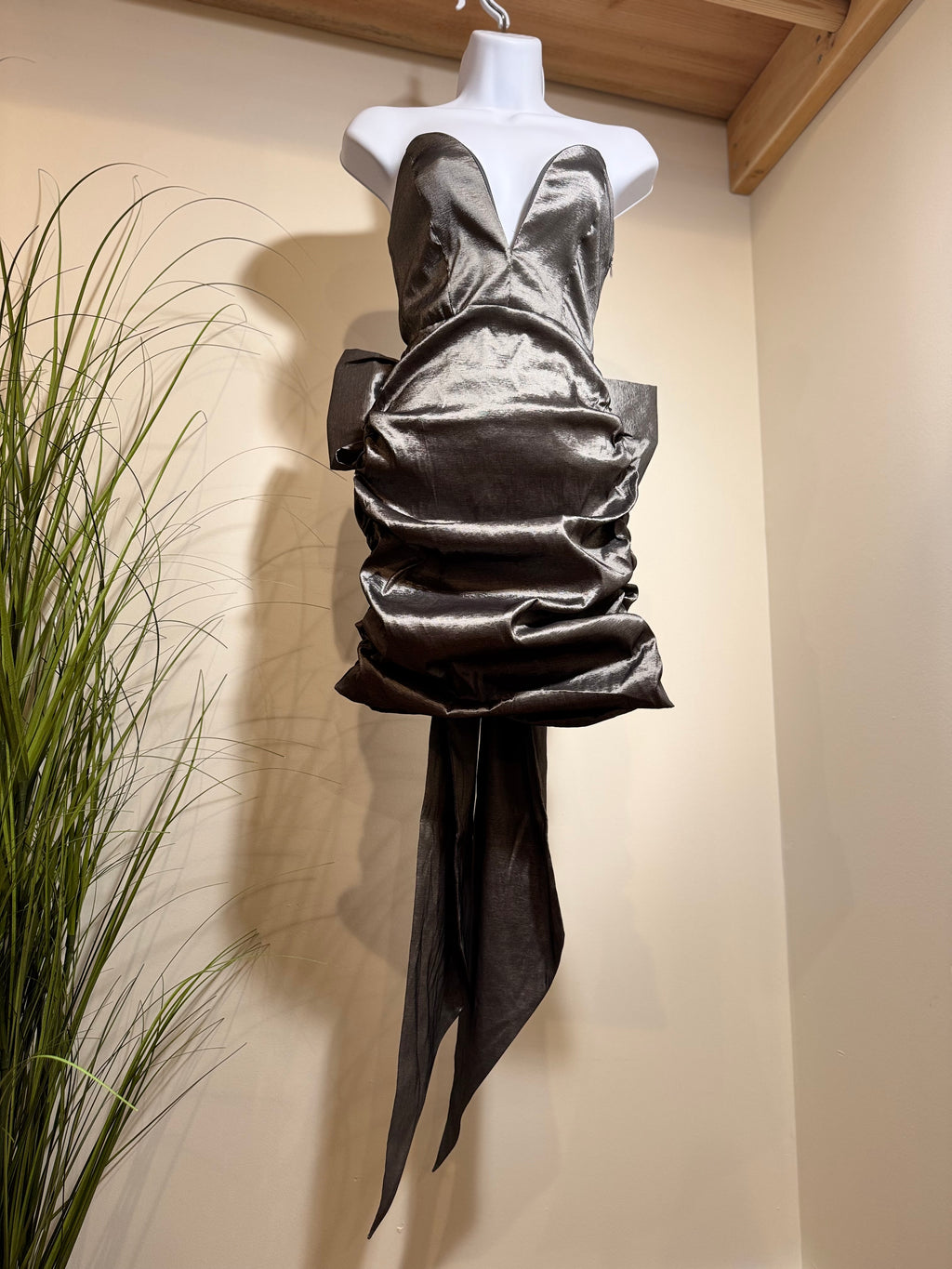 Klesis Grey Metallic V-Bar Bardot Mini Dress - Consigned with VARDO Vintage & Valuables vvvardo.ca