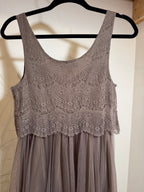 American Eagle Outfitters Dress - Consigned with VARDO Vintage & Valuables vvvardo.ca