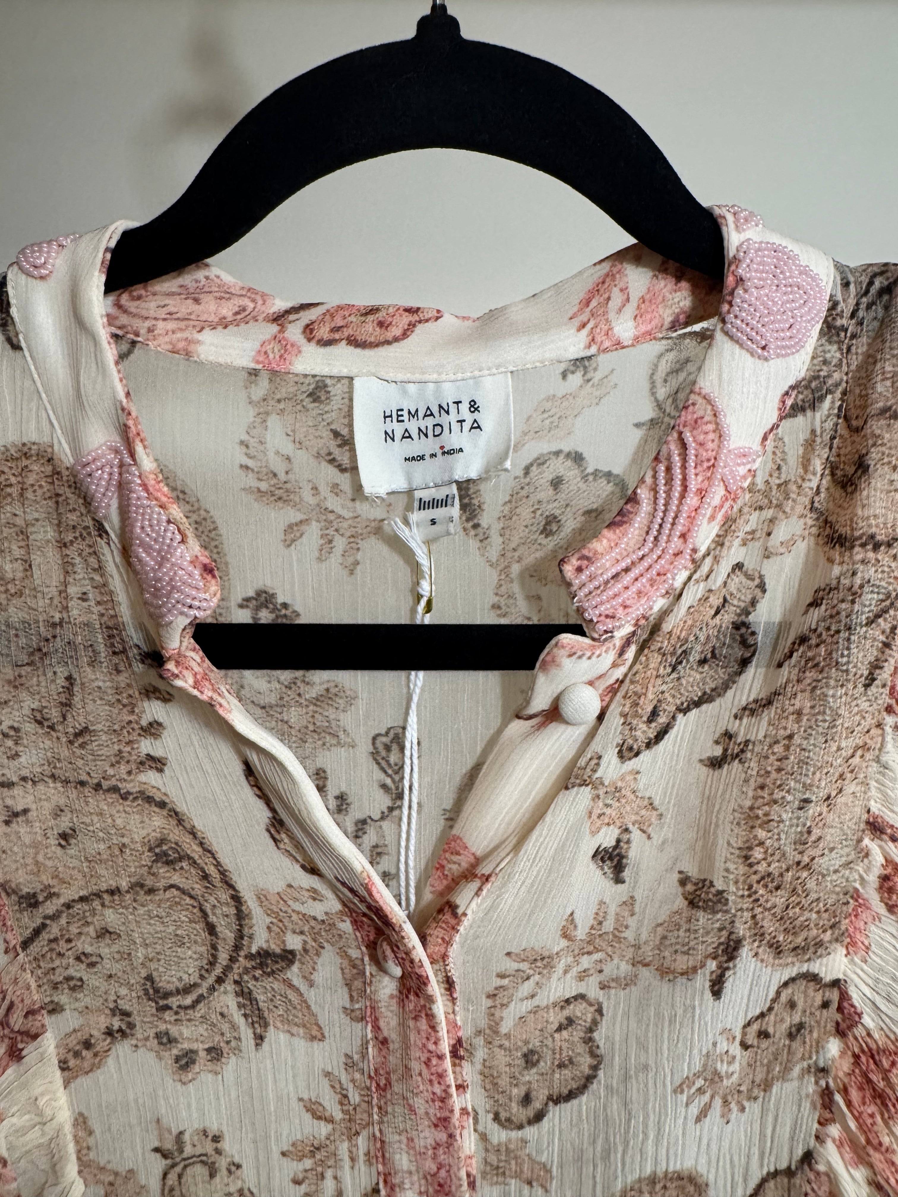 HEMANT & NANDITA RUFFLE BLOUSE WITH EMBELLISHED COLLAR - Consigned with VARDO Vintage & Valuables vvvardo.ca