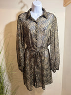 SHEER LEOPARD PRINT STRADIVARIUS LONG SLEEVE DRESS - Consigned with VARDO Vintage & Valuables vvvardo.ca (Copy)