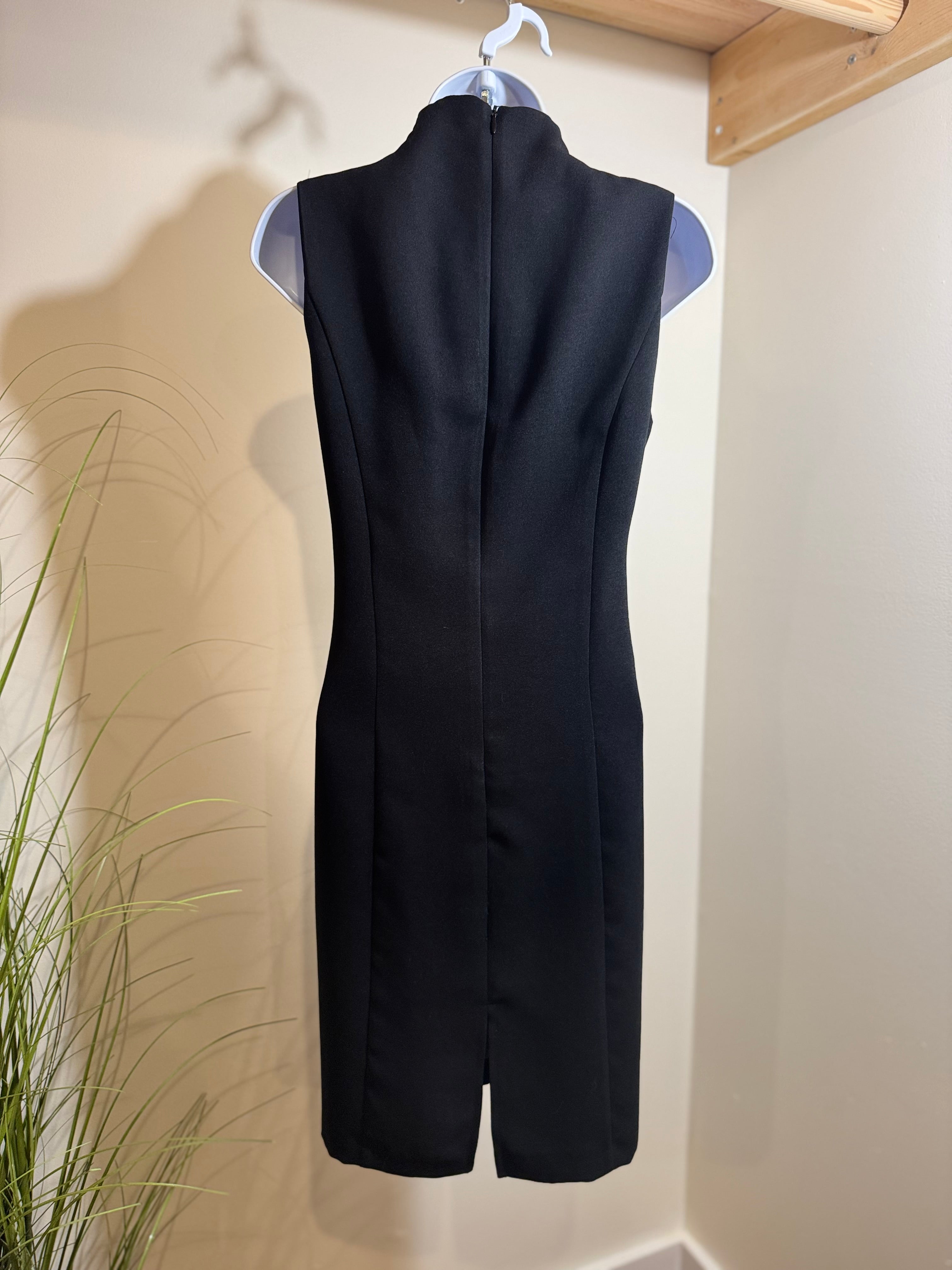 CHAPTER ONE SPORTSWEAR INC. SHEATH DRESS - Consigned with VARDO Vintage & Valuables vvvardo.ca