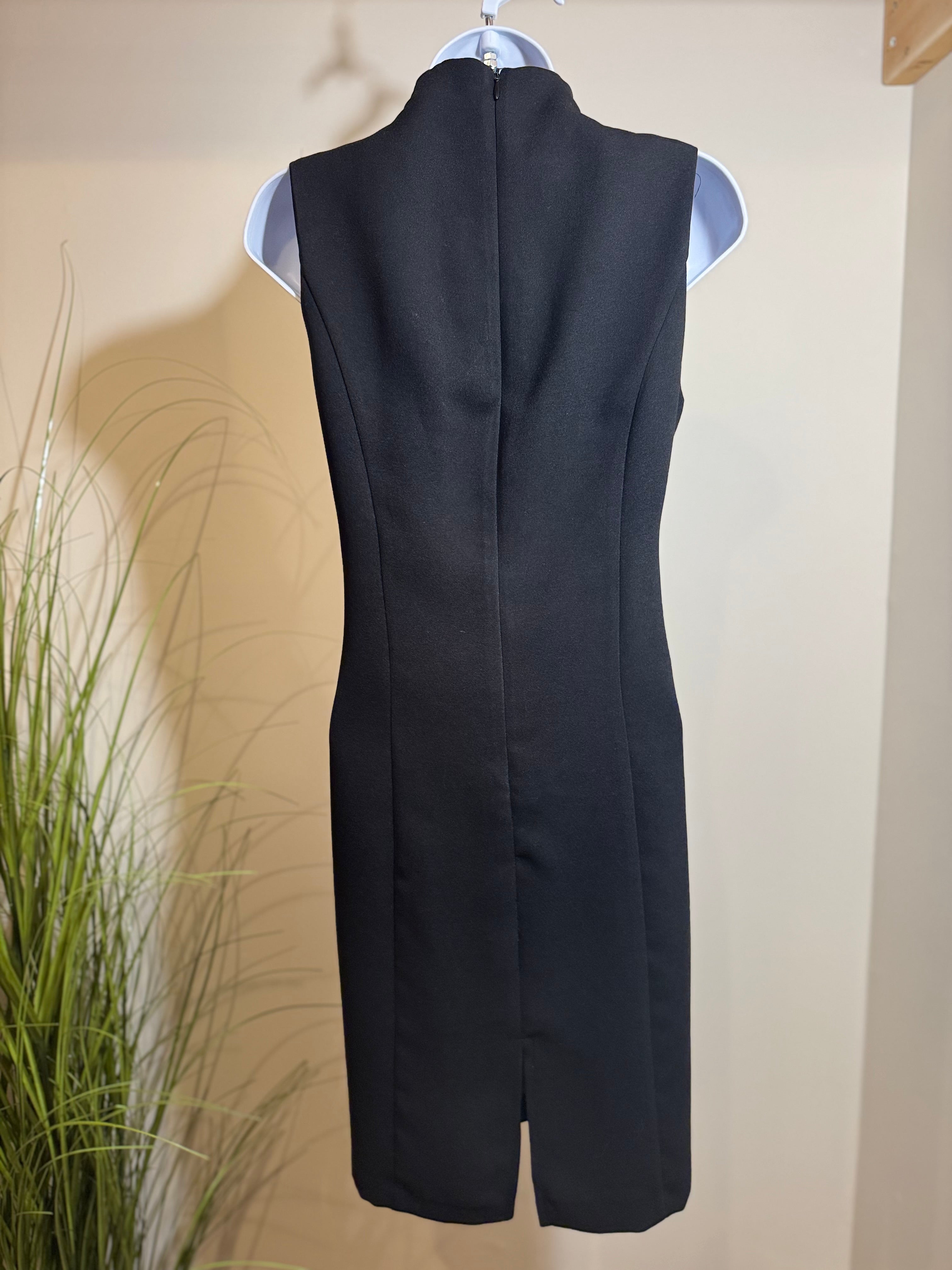CHAPTER ONE SPORTSWEAR INC. SHEATH DRESS - Consigned with VARDO Vintage & Valuables vvvardo.ca