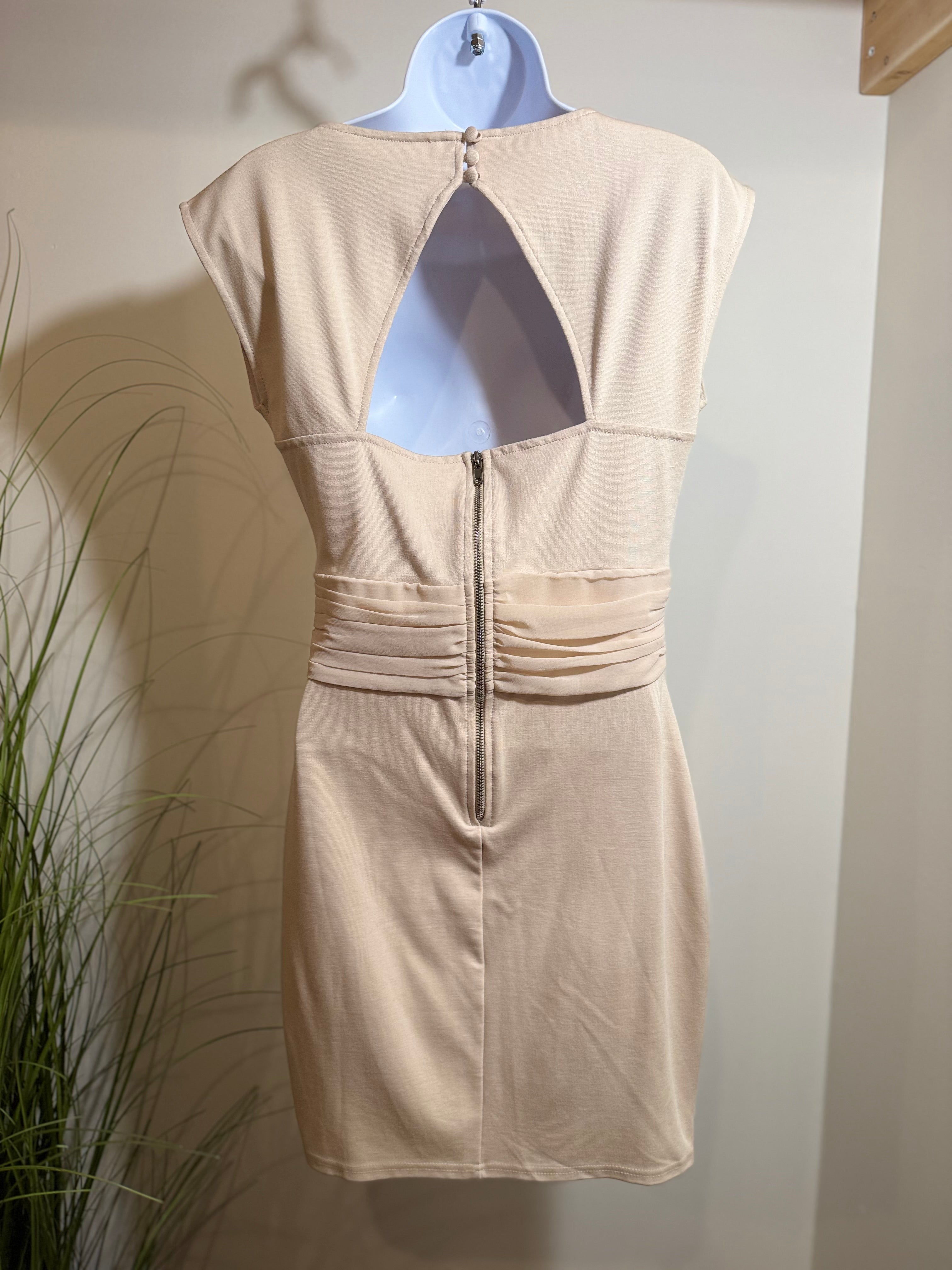 Little Mistress SHEATH DRESS - Consigned with VARDO Vintage & Valuables vvvardo.ca