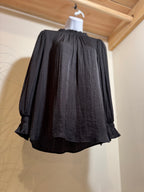 CAROLINA BELLE MONTREAL BLOUSE - Consigned with VARDO Vintage & Valuables vvvardo.ca