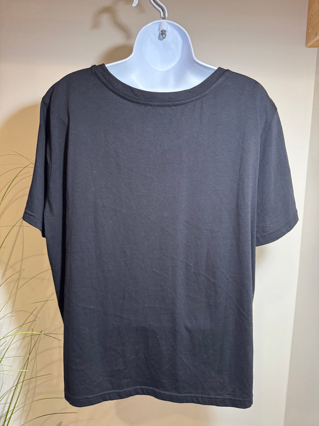 STUDIO 65 rhinestone collar top- Consigned with VARDO Vintage & Valuables vvvardo.ca