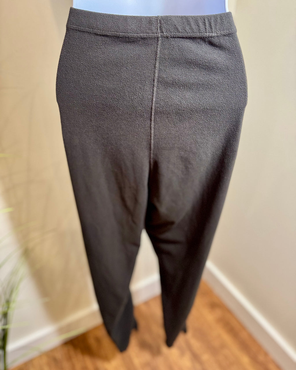 WINDRIVER BOTTOMS- Consigned with VARDO Vintage & Valuables vvvardo.ca