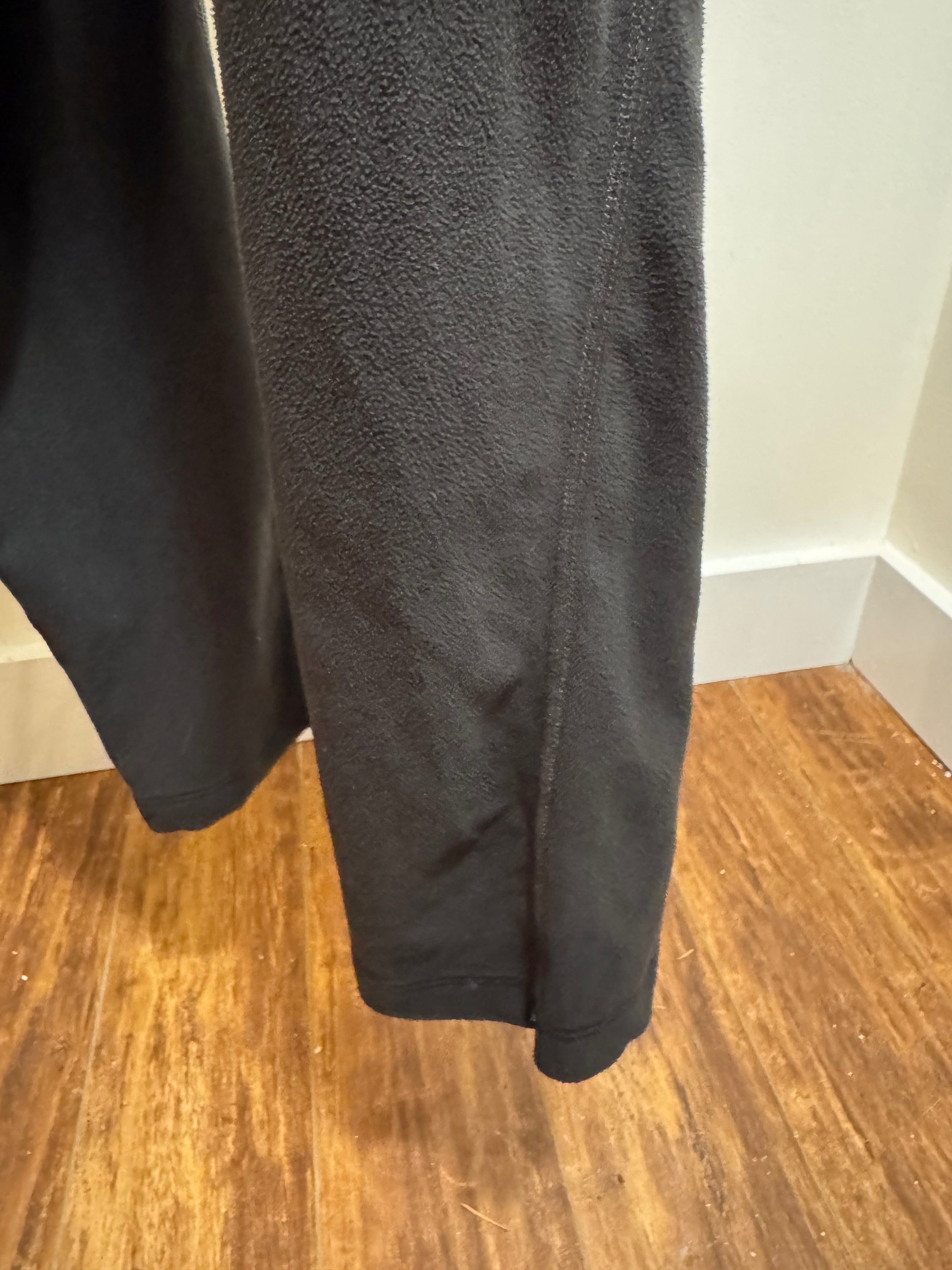 WINDRIVER BOTTOMS- Consigned with VARDO Vintage & Valuables vvvardo.ca