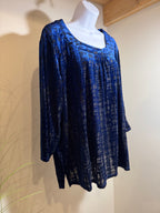 TANJAY 3/4 sleeve VELOUR BLOUSE - Consigned with VARDO Vintage & Valuables vvvardo.ca