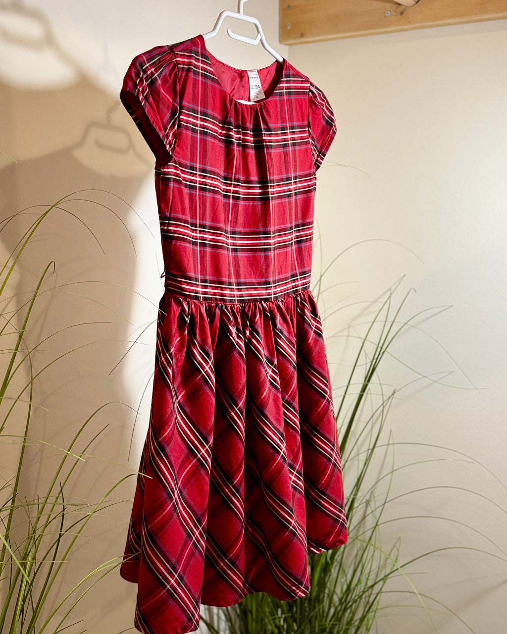 CARTER'S KID RED PLAID DRESS- Consigned with VARDO Vintage & Valuables vvvardo.ca