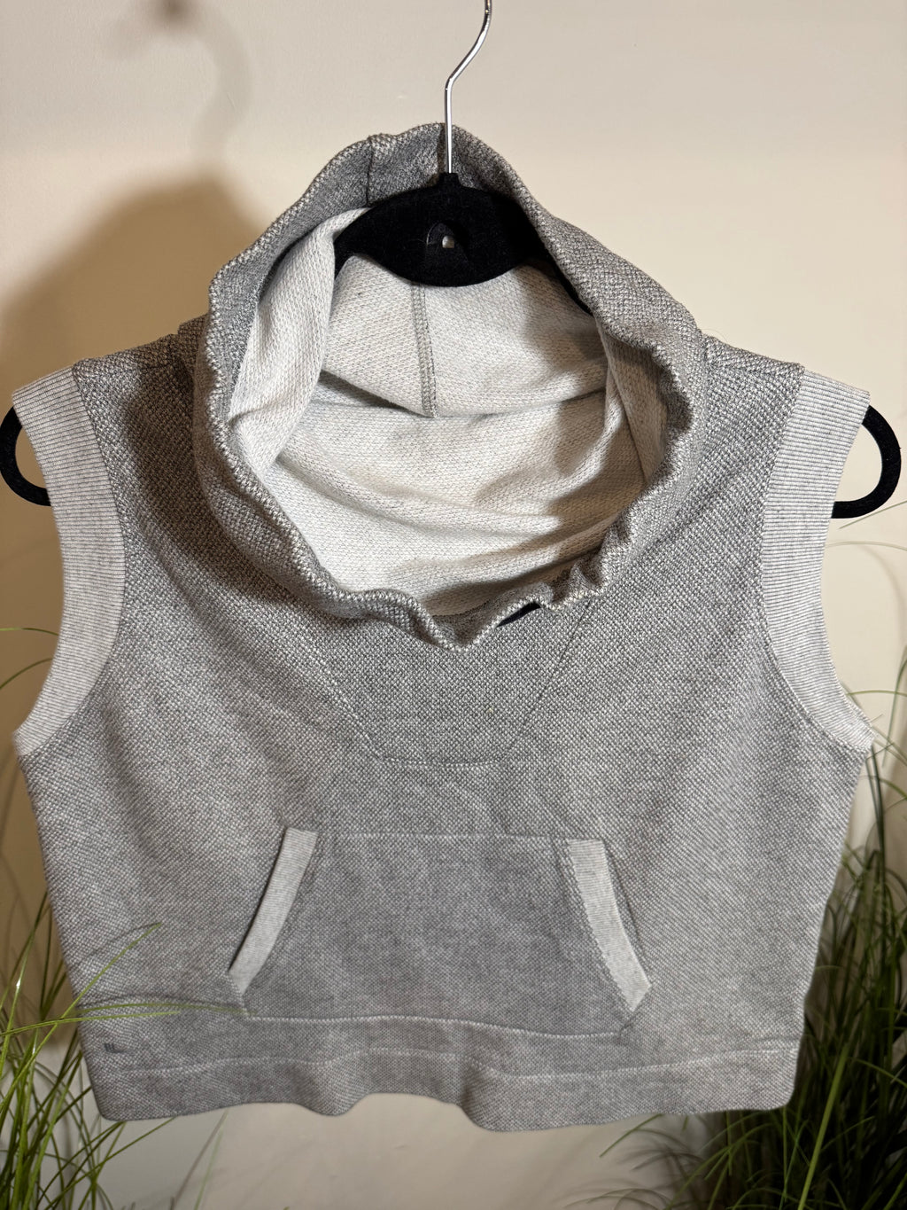 Lole sleeveless cowl neck pullover