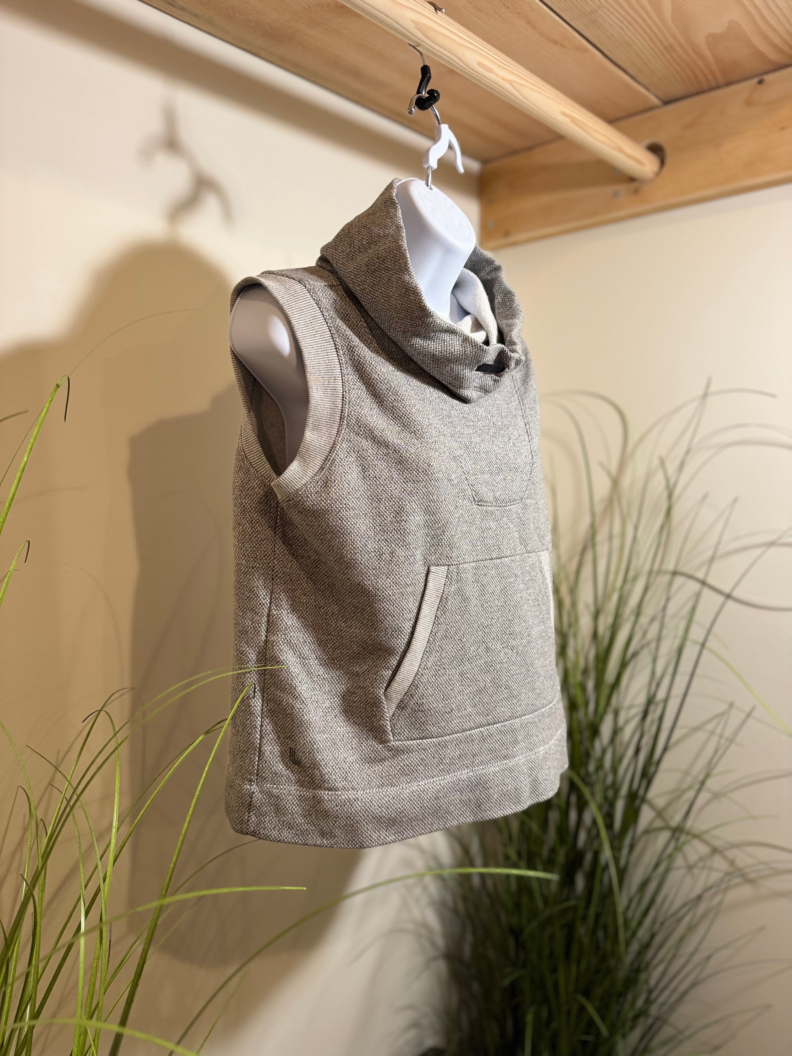 Lole sleeveless cowl neck pullover