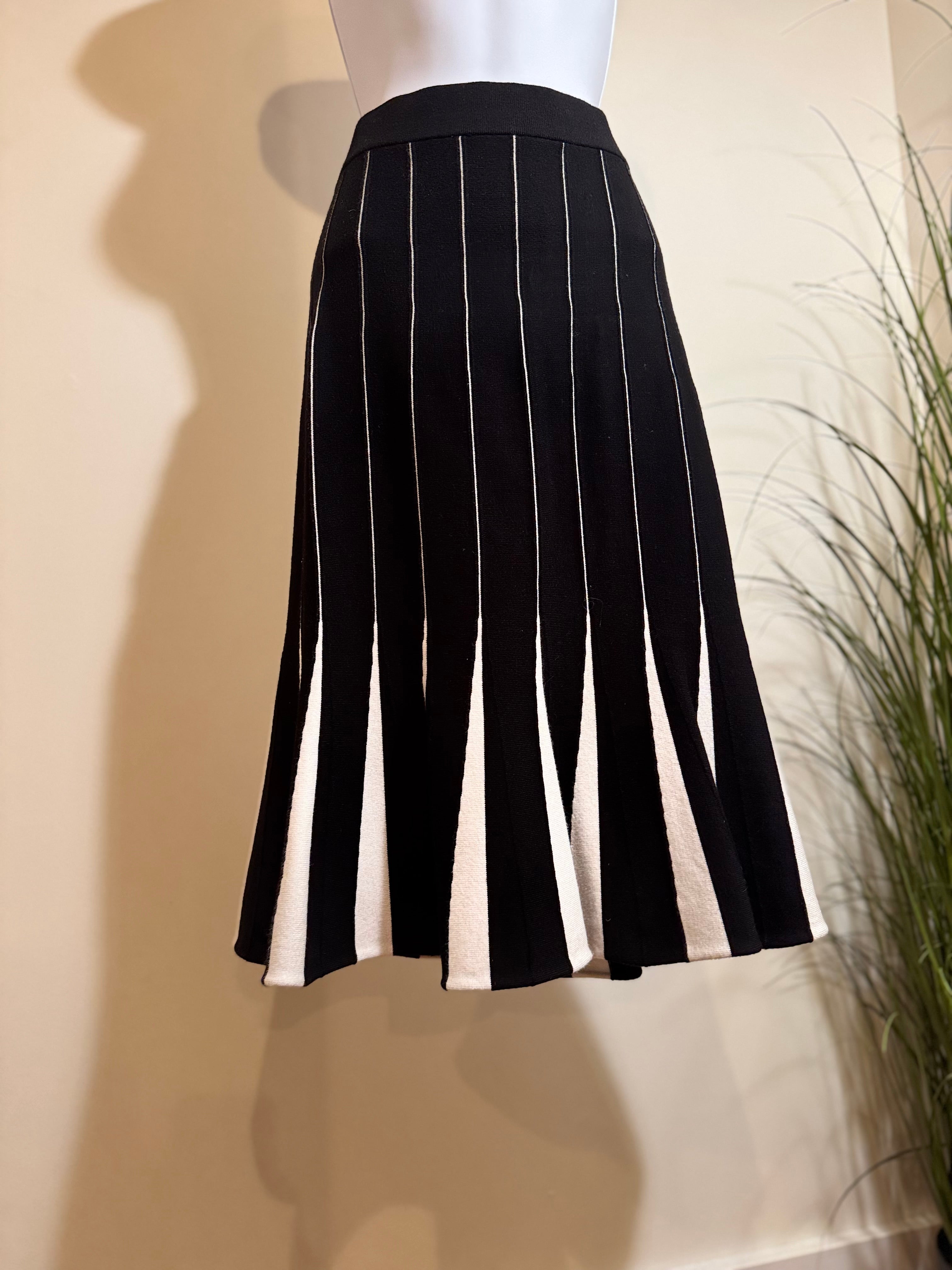Premise Midi Colour Block Sweater Skirt- Faux Pleats