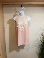 Sleeveless Crochet Lace Blouse- Pink