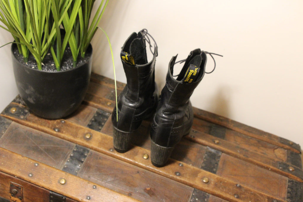 Rare Size 8 Doc Martens High Heel Oxford Women's Boots