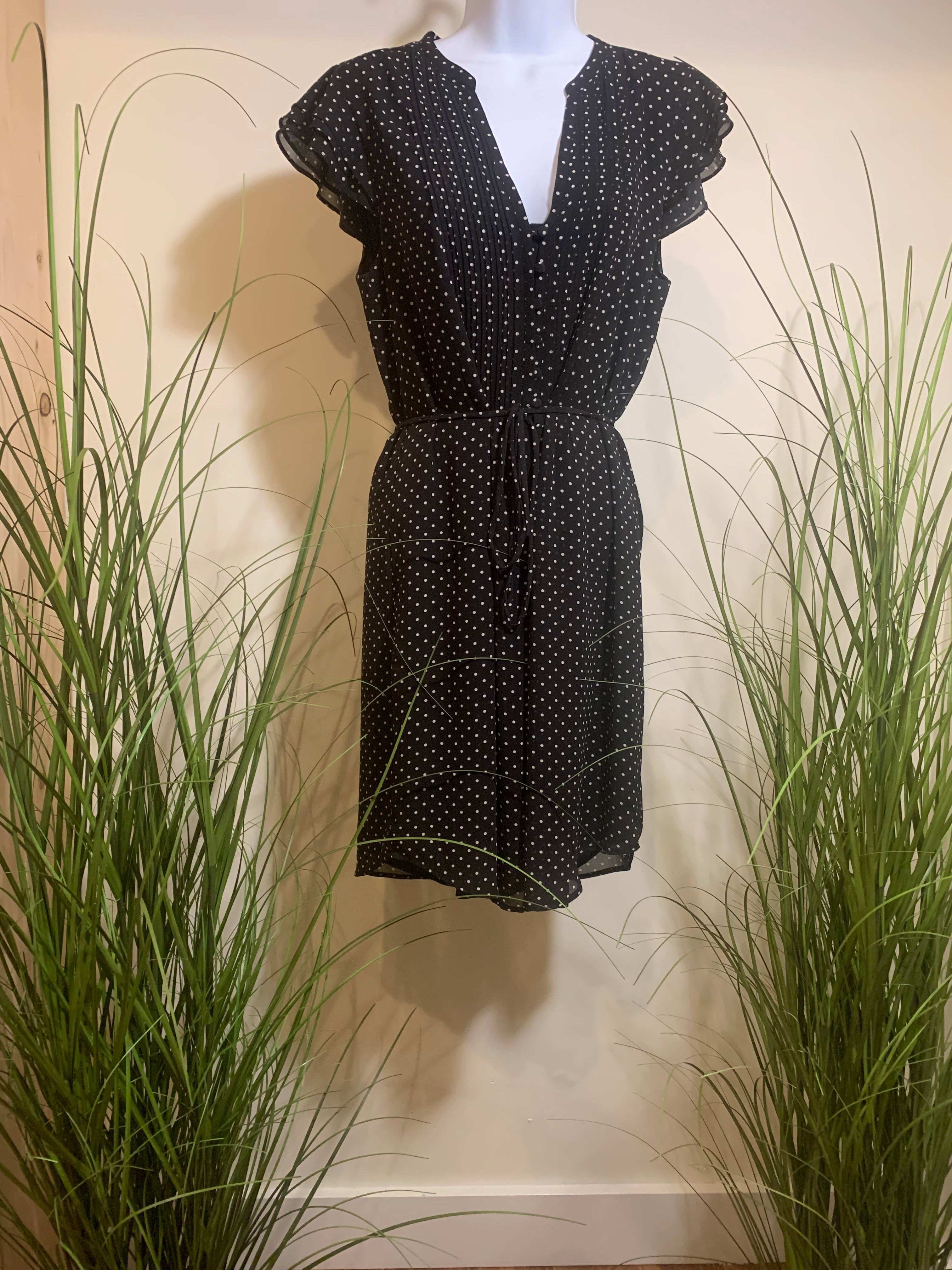 H&M DRESS - Consigned with VARDO Vintage & Valuables vvvardo.ca