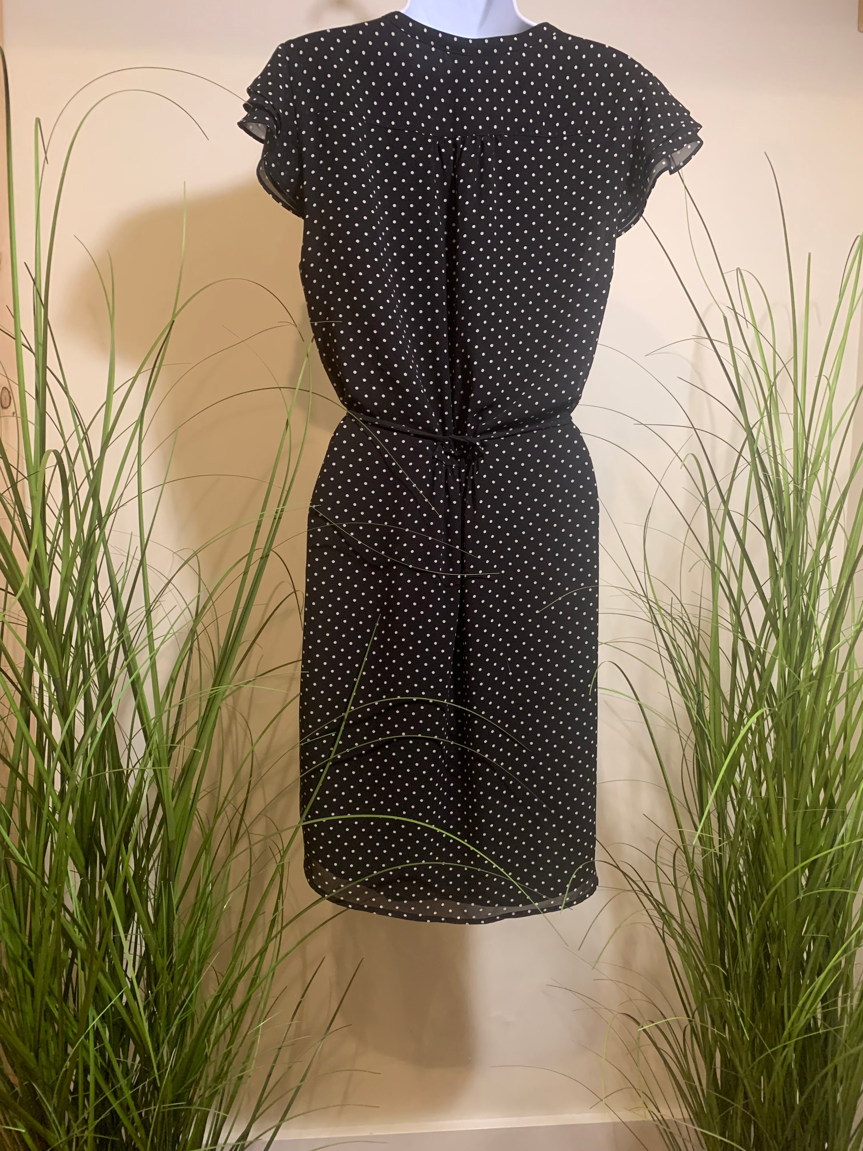 H&M DRESS - Consigned with VARDO Vintage & Valuables vvvardo.ca