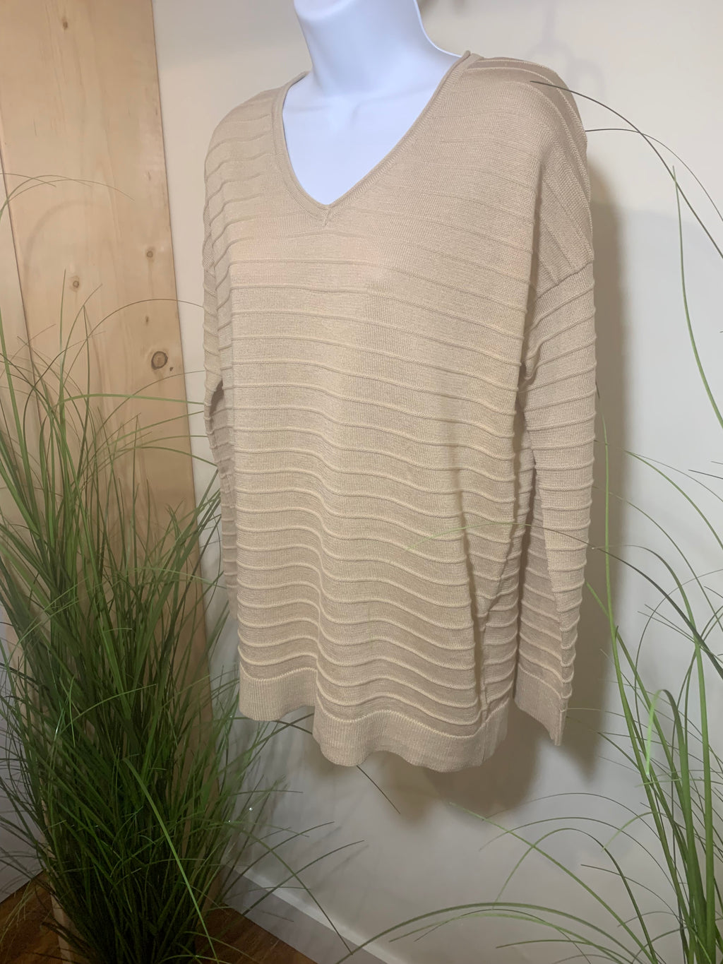 SOYA CONCEPT V NECK RIBBED SWEATER - Consigned with VARDO Vintage & Valuables vvvardo.ca