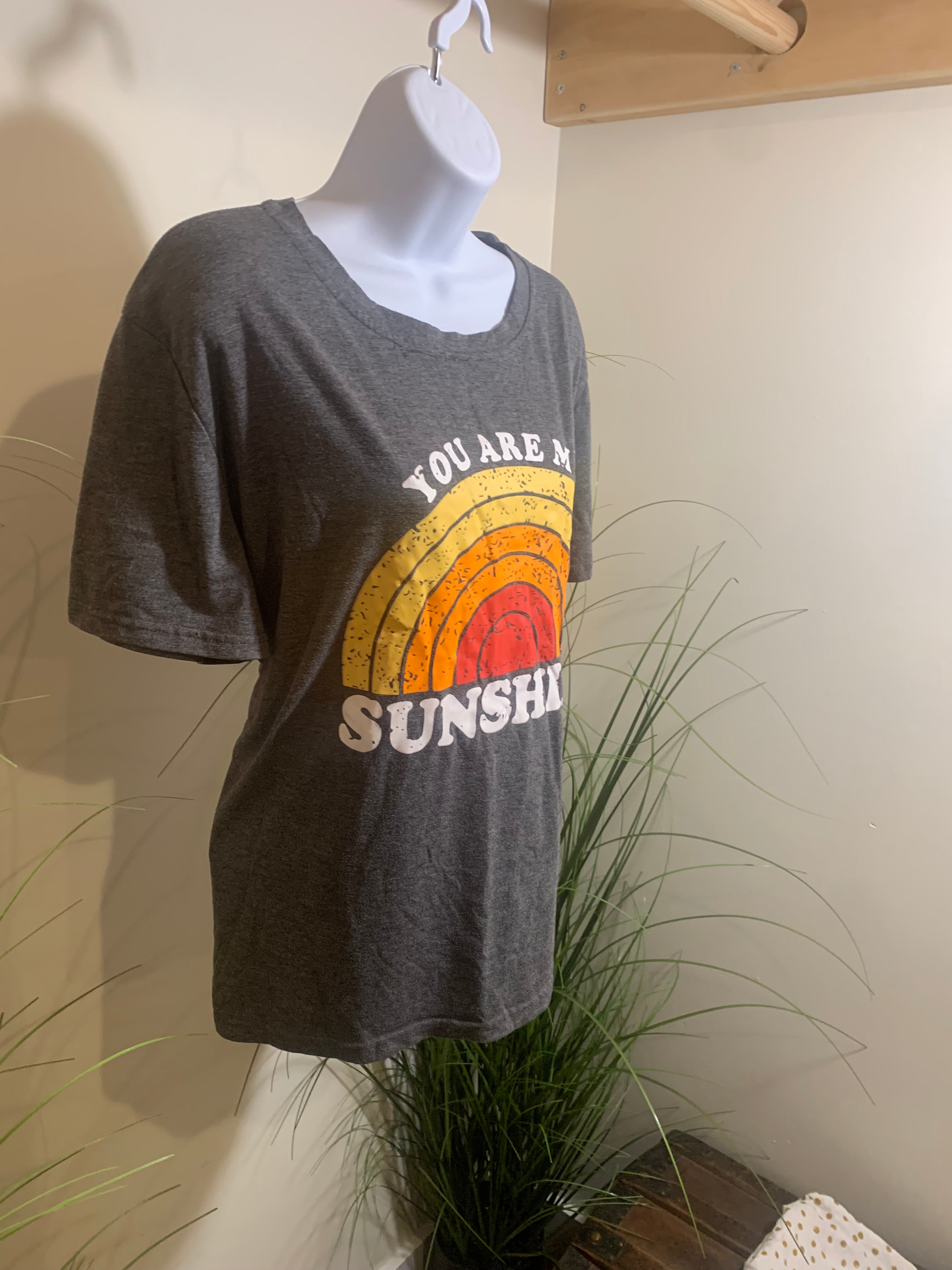 YOU ARE MY SUNSHINE T-SHIRT - Consigned with VARDO Vintage & Valuables vvvardo.ca