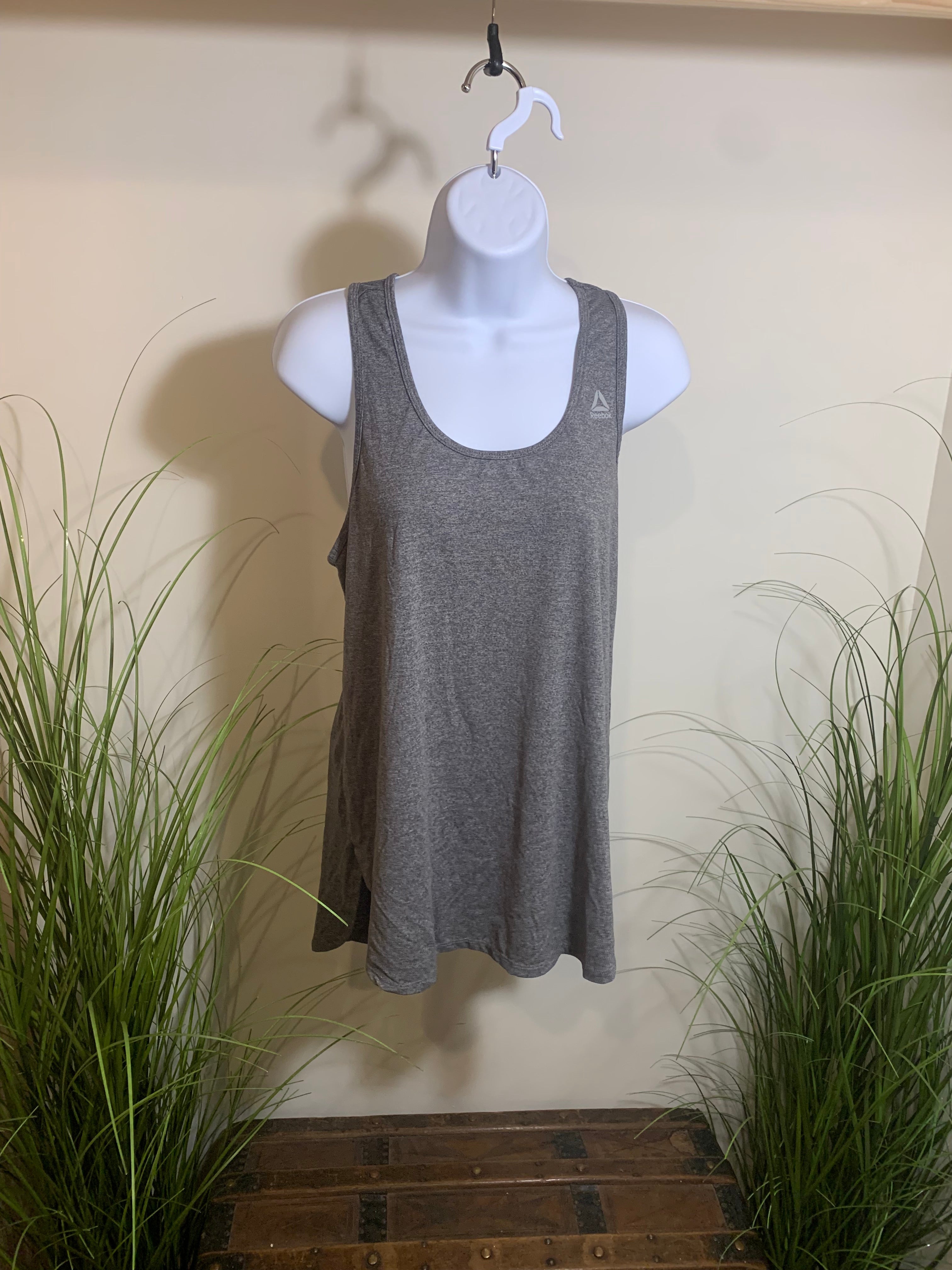 Reebok Women's Medium Tank Top
