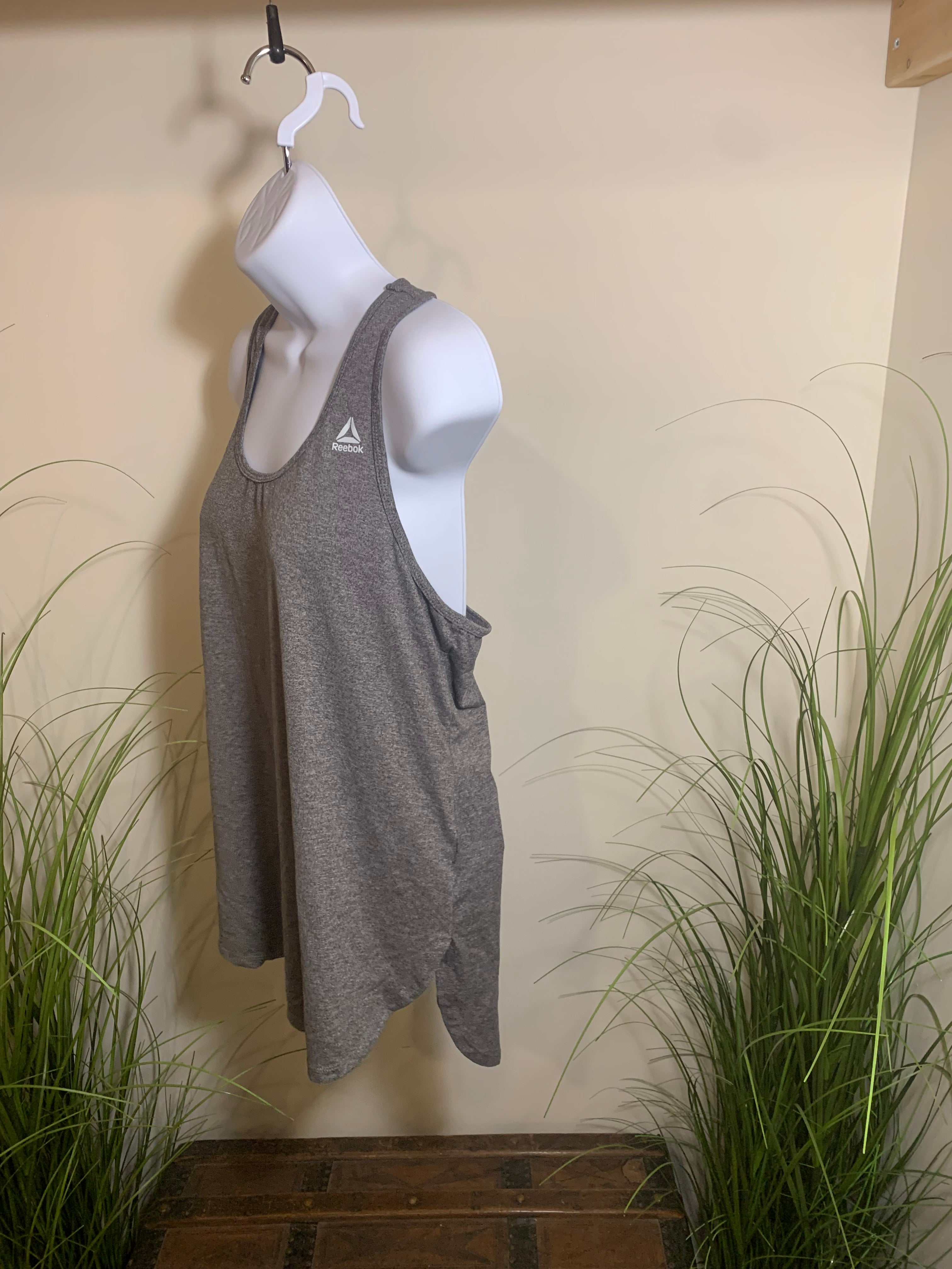 Reebok Women's Medium Tank Top